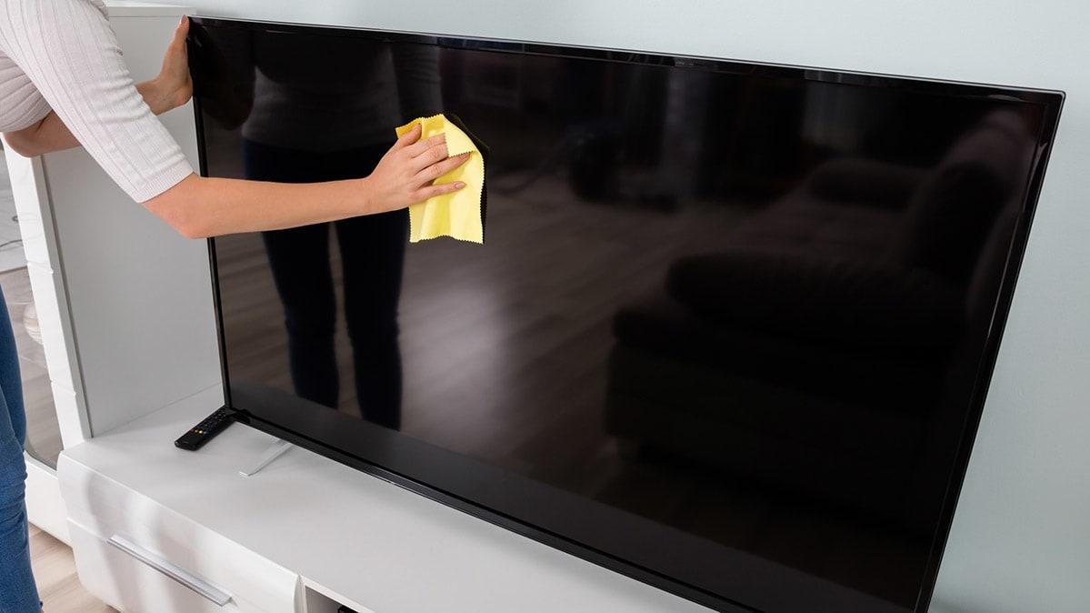 روش های کاربردی برای تمیز کردن صفحه نمایشگر تلویزیون!