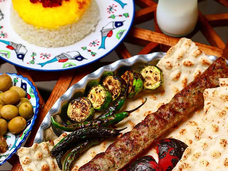 برای شام امشب، کباب اورفا معروف ترکیه رو درست کن + طرز تهیه