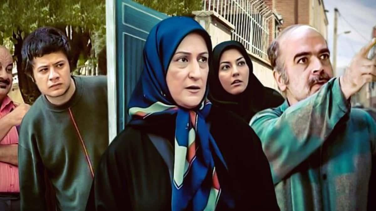 سکانس فوق العاده خنده دار علی صادقی در سریال خانه به دوش!