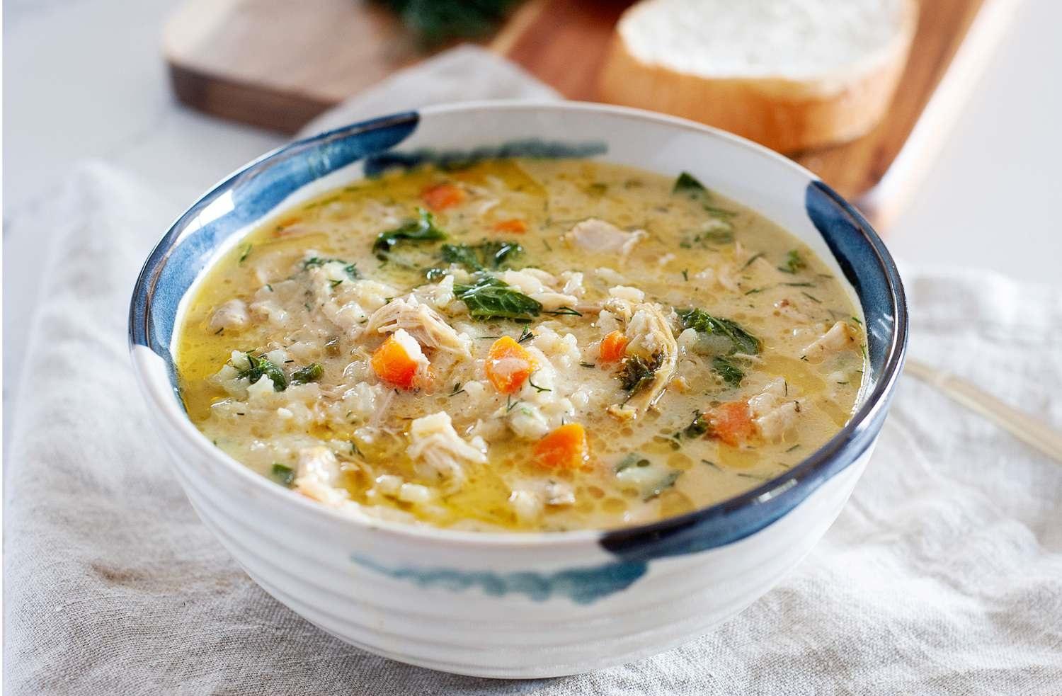 یه سوپ سبک و مقوی برای شام درست کن! + دستور تهیه سوپ مرغ