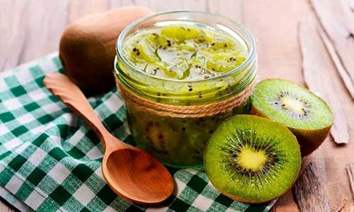 بیا با کیوی یک ترشی خونگی خوش عطر درست کنیم! + طرز تهیه