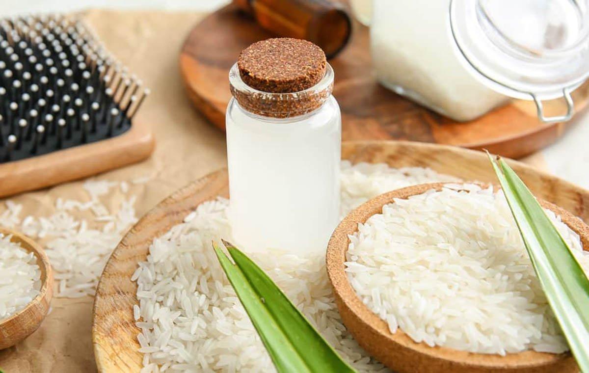 دیگه آب برنج رو نریز تو سینک! | 14 فایده بی نظیر آب برنج که نمی دانید!