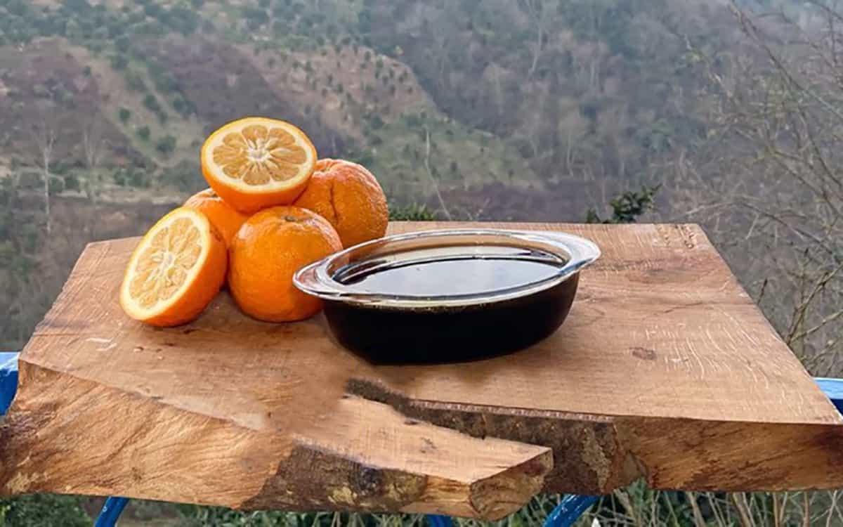 بیا با نارنج یک رب خونگی خوشمزه درست کنیم! + طرز تهیه